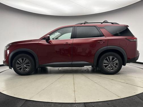 2022 Nissan Pathfinder SV 4WD