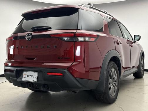 2022 Nissan Pathfinder SV 4WD