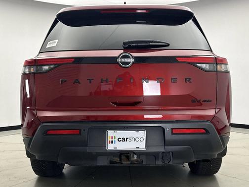 2022 Nissan Pathfinder SV 4WD