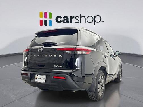 2024 Nissan Pathfinder SV 4WD