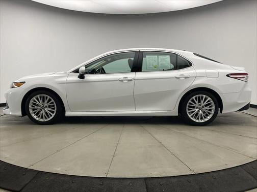 2019 Toyota Camry XLE