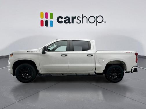 Summit White 2023 Chevrolet Silverado 1500 Custom