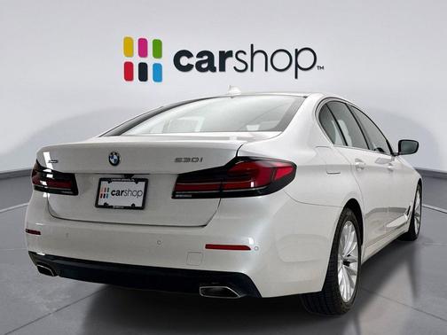Mineral White Metallic 2023 BMW 530 i xDrive