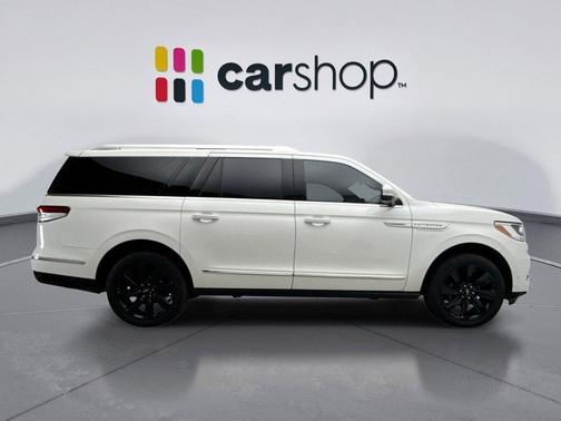 2023 Lincoln Navigator Reserve