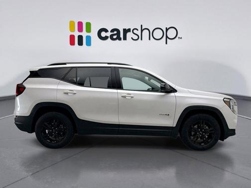 2022 GMC Terrain AWD AT4