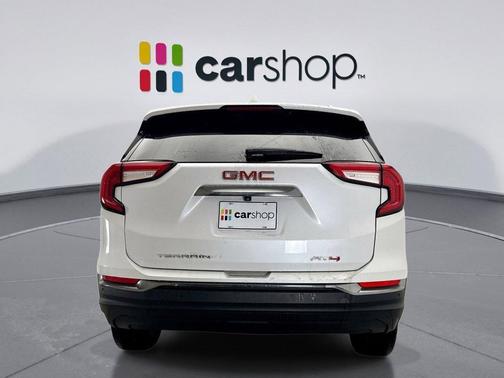 2022 GMC Terrain AWD AT4