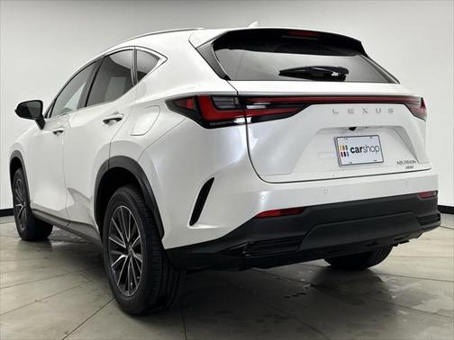 2022 Lexus NX 350h Premium
