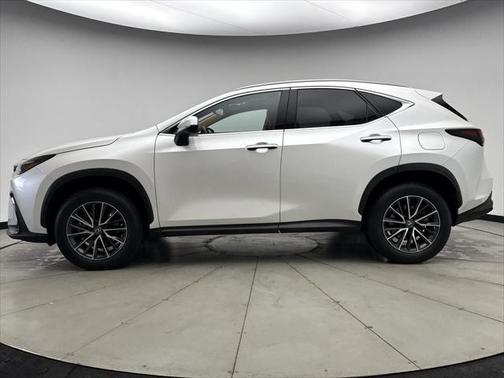 2022 Lexus NX 350h Premium