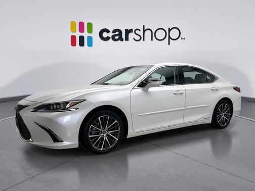 2022 Lexus ES 300h Base
