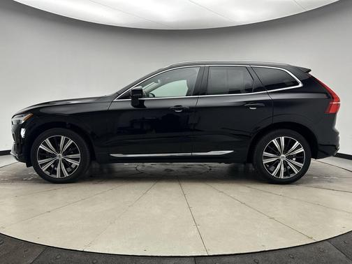 2023 Volvo XC60 B5 Plus Bright Theme