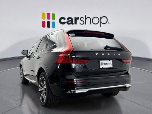 2023 Volvo XC60 B5 Plus Bright Theme