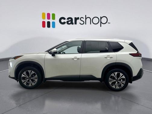 Pearl White Tricoat 2023 Nissan Rogue SV