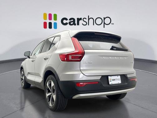 Silver Dawn 2025 Volvo XC40 B5 Plus Bright Theme