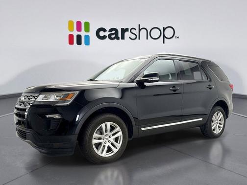 SHADOW BLACK 2018 Ford Explorer XLT