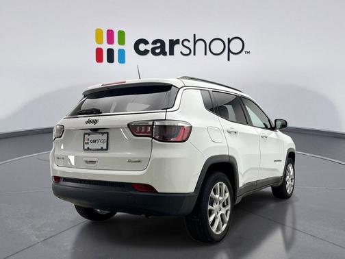 2022 Jeep Compass Latitude Lux