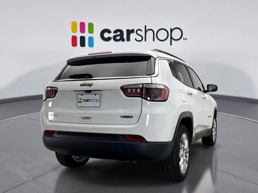 2022 Jeep Compass Latitude Lux