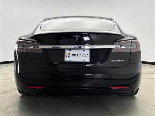 2020 Tesla Model S Performance