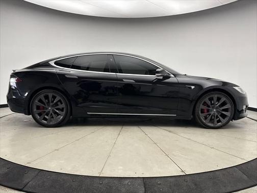 2020 Tesla Model S Performance