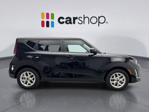 Fusion Black 2025 Kia Soul LX