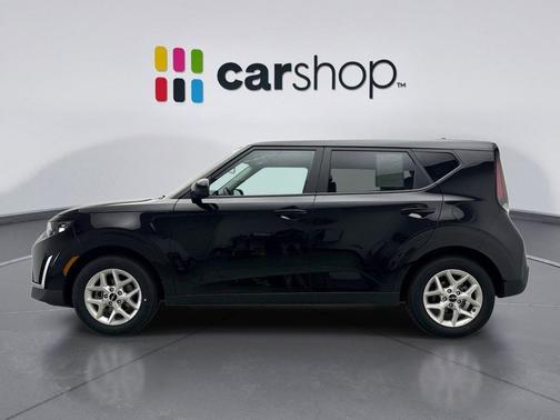 Fusion Black 2025 Kia Soul LX