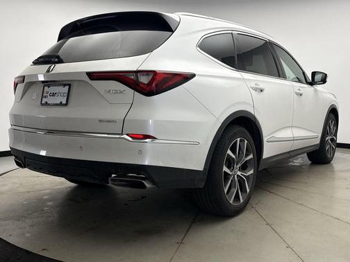 Platinum White 2022 Acura MDX Technology Package