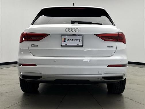 2022 Audi Q3 40 Premium