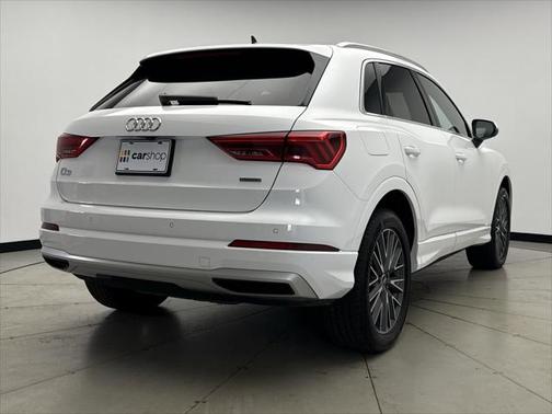 2022 Audi Q3 40 Premium