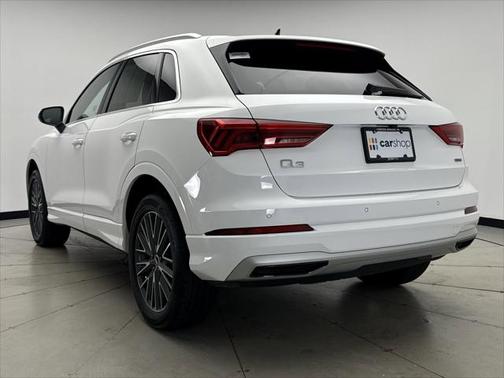 2022 Audi Q3 40 Premium