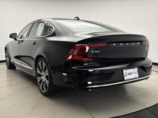 2022 Volvo S90 B6 Inscription