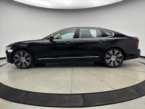 2022 Volvo S90 B6 Inscription