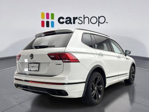Opal White 2024 Volkswagen Tiguan 2.0T SE R-Line Black 4MOTION