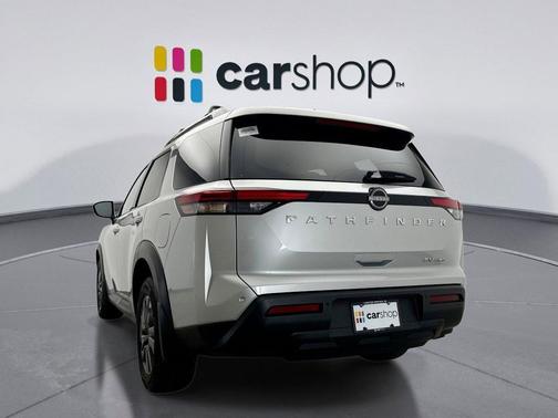 2023 Nissan Pathfinder SV 4WD