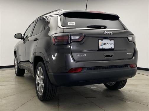 2022 Jeep Compass Latitude Lux