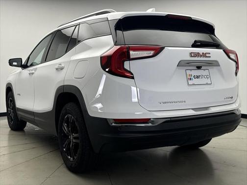 2024 GMC Terrain AWD AT4