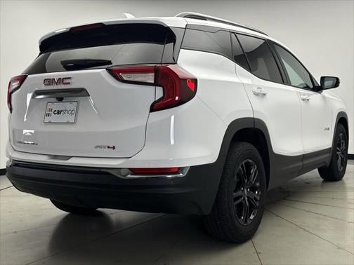 2024 GMC Terrain AWD AT4