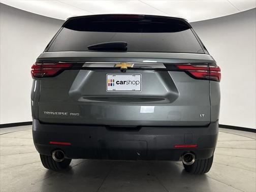 2022 Chevrolet Traverse LT Leather