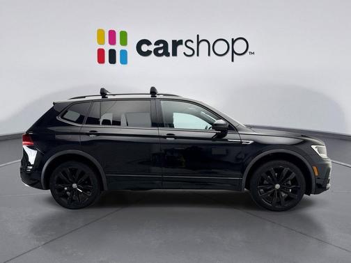 Deep Black Pearl 2020 Volkswagen Tiguan 2.0T SE R-Line Black 4MOTION