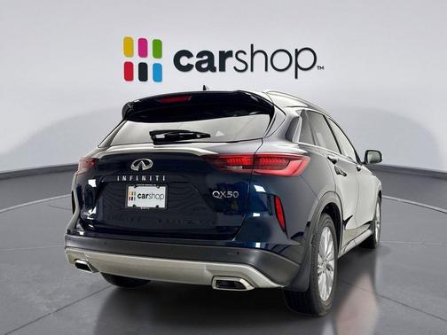 2023 INFINITI QX50 LUXE AWD