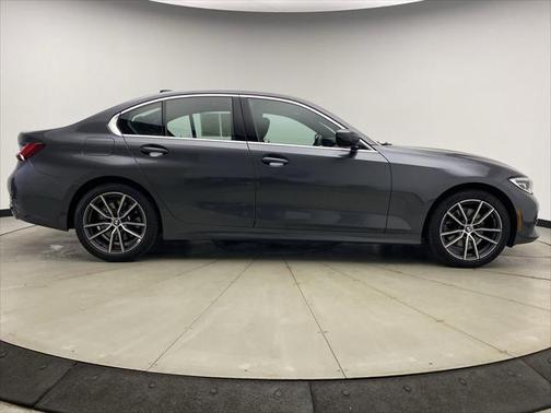 2022 BMW 330 xDrive