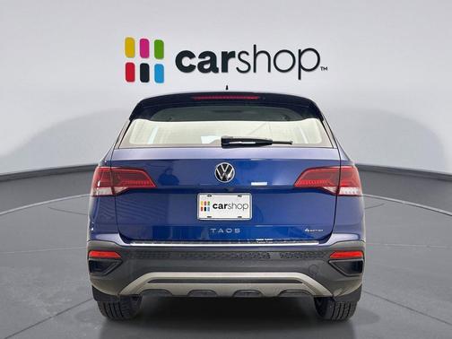 Dusk Blue 2024 Volkswagen Taos 1.5T S