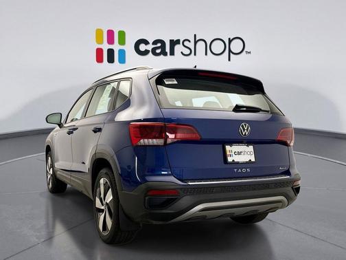 Dusk Blue 2024 Volkswagen Taos 1.5T S