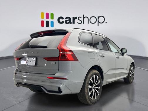 2025 Volvo XC60 B5 Plus