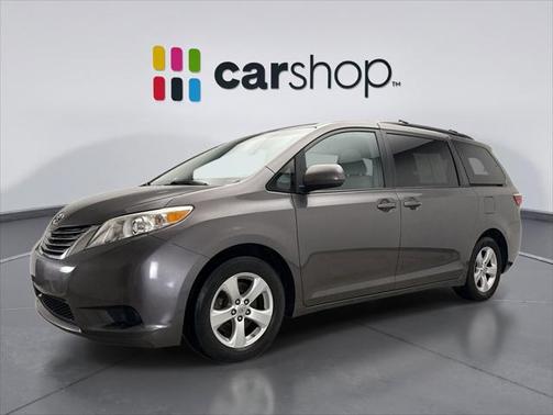 2015 Toyota Sienna LE