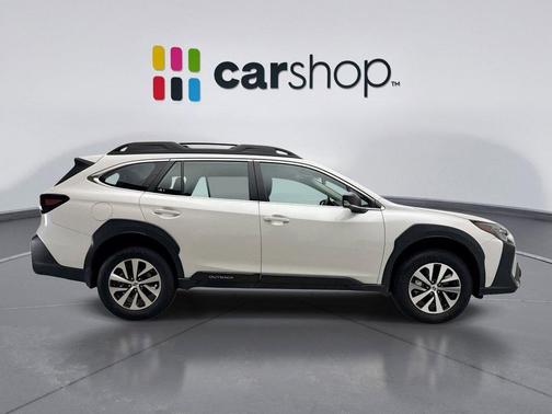 2025 Subaru Outback Base