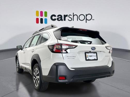 2025 Subaru Outback Base