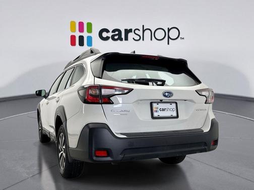 2025 Subaru Outback Base