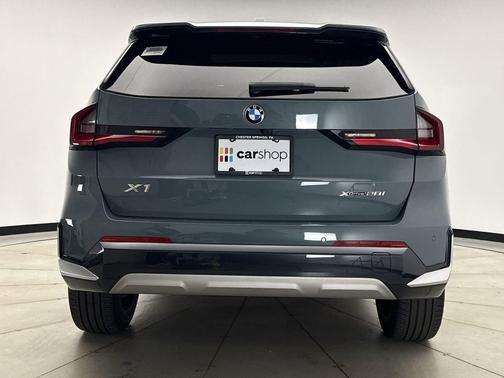 Cape York Green Metallic 2023 BMW X1 xDrive28i