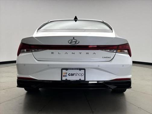 2021 Hyundai ELANTRA Limited