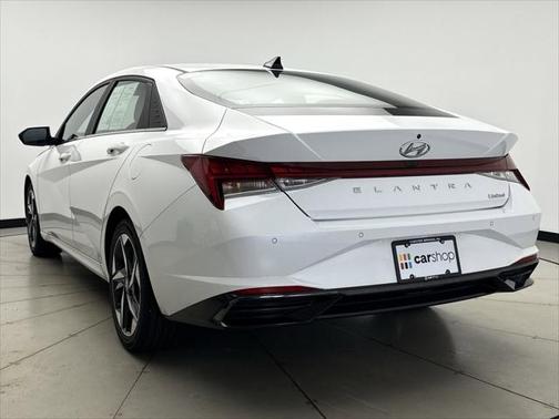 2021 Hyundai ELANTRA Limited