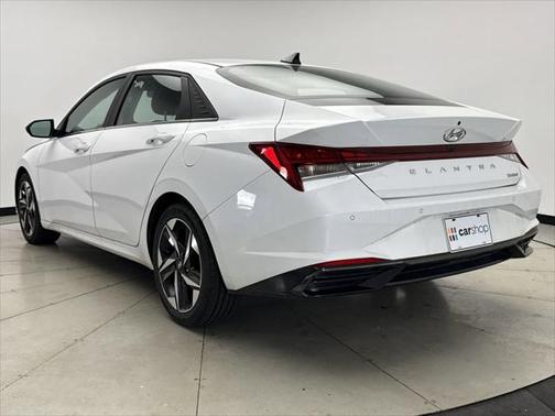 2021 Hyundai ELANTRA Limited